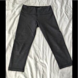 Lululemon denim slub gray wunder under size 4. EUC